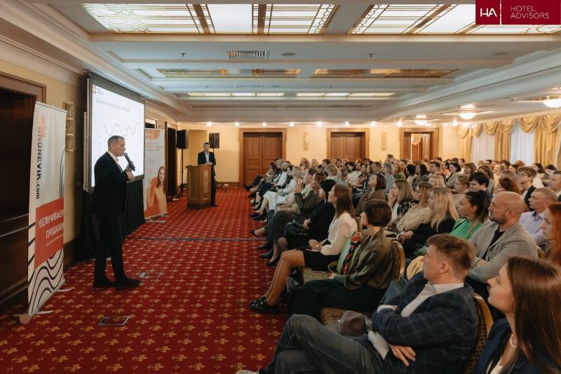 Отельеры Москвы подведут итоги года на Деловом завтраке 18 января 2024 года